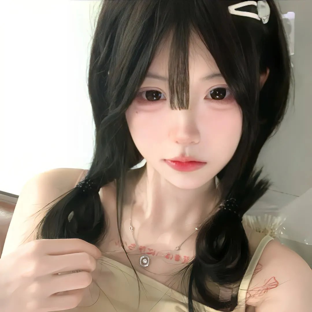 女性集中营